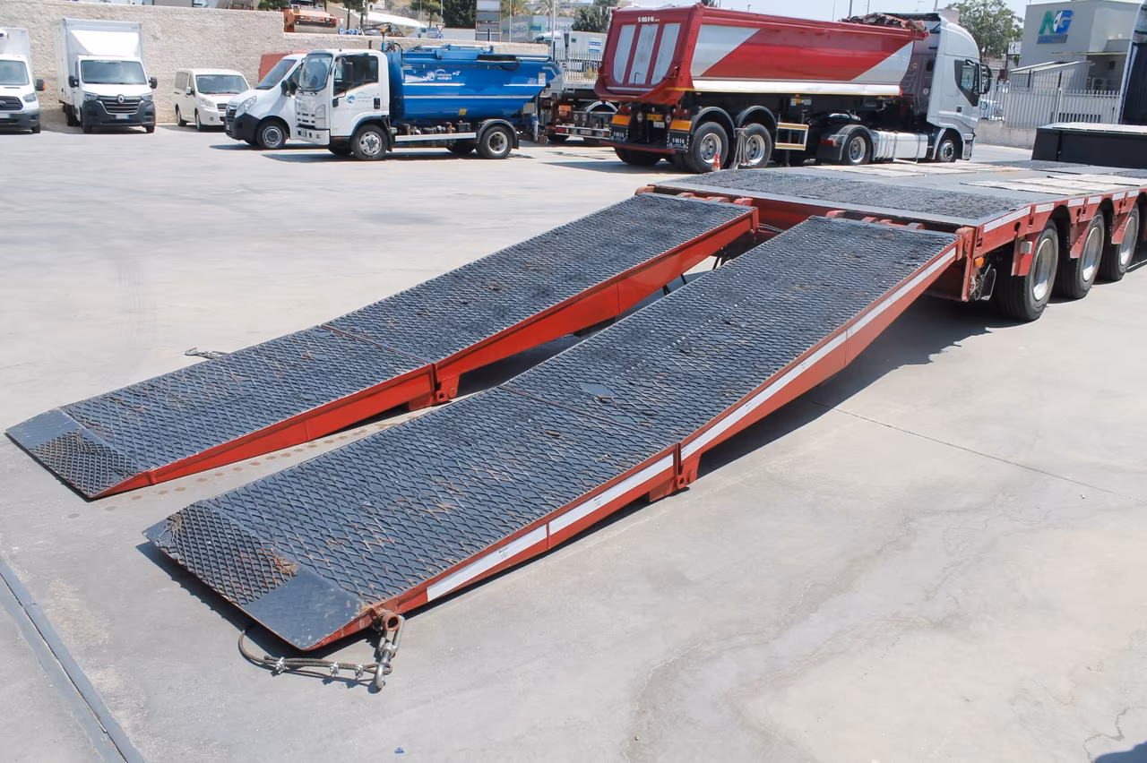 Iveco STRALIS 500 CON CARRELLONE FAYMONVILLE