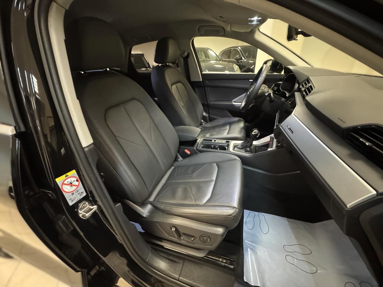 Audi Q3 40 TDI quattro S tronic Business