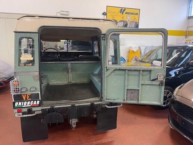 Land Rover Series 88 terza serie