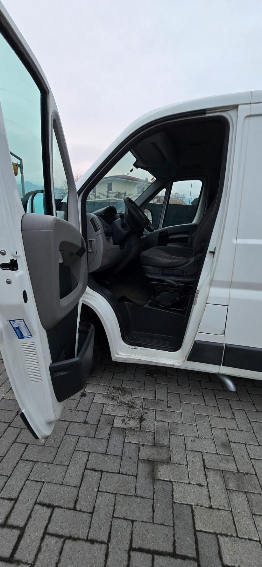 Citroen Jumper 30 2.2 BlueHDi 120 S&S PM-TN Furgone