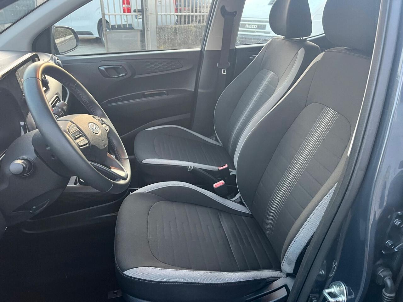 Hyundai i10 1.0 BENZ X NEOP 40.000 KM