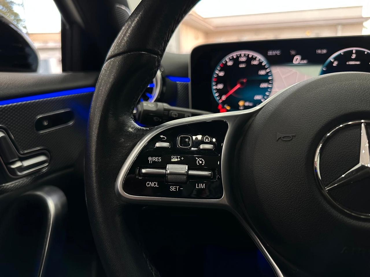 Mercedes-benz A 200 d Automatic Premium Night Pack