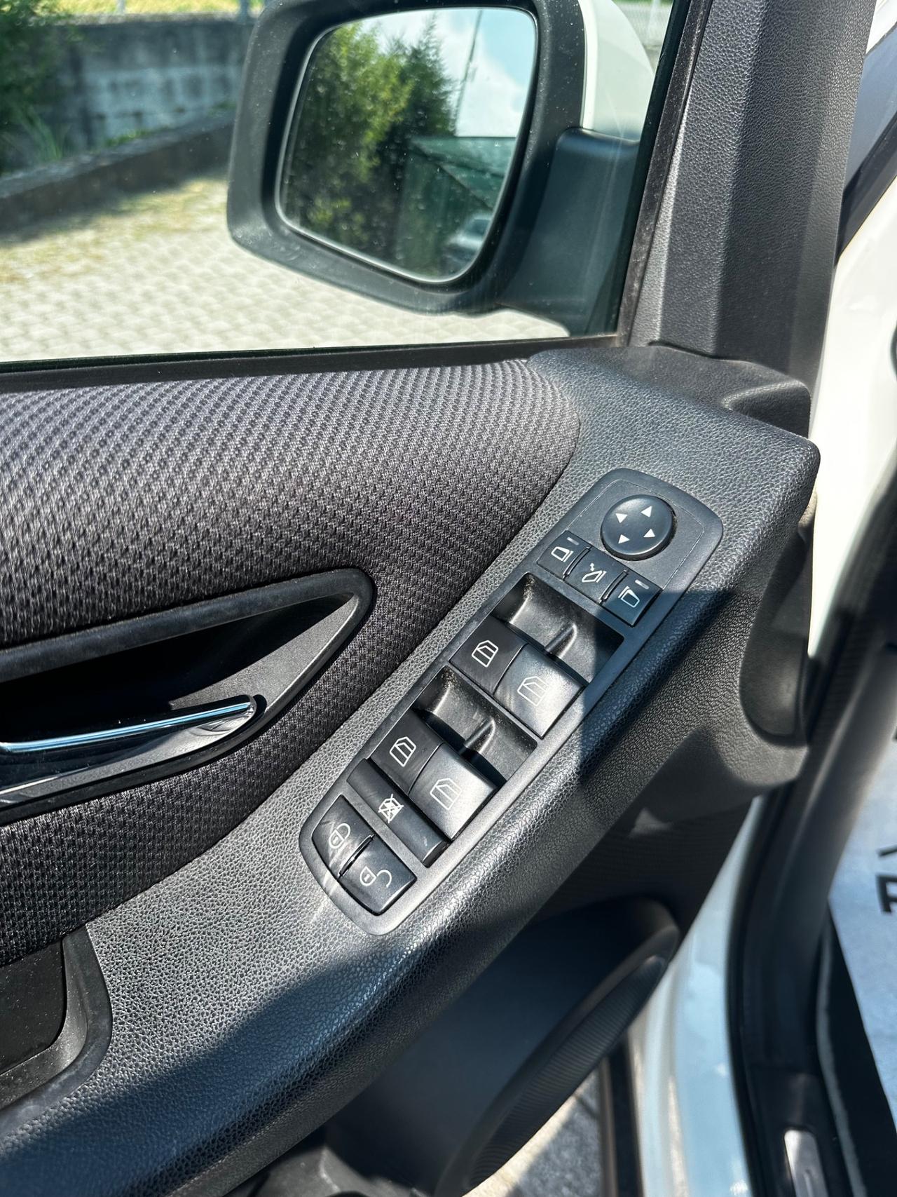 Mercedes-benz A 180 CDI Avantgarde CAMBIO AUTOMATICO