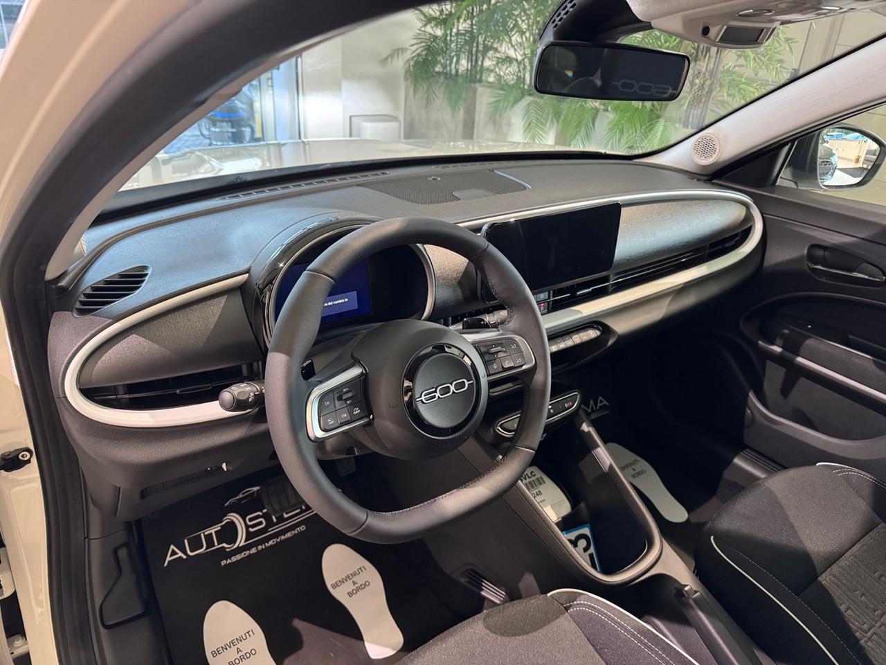 FIAT 600 IV 2023 Hybrid DCT MHEV - VARI COLORI!