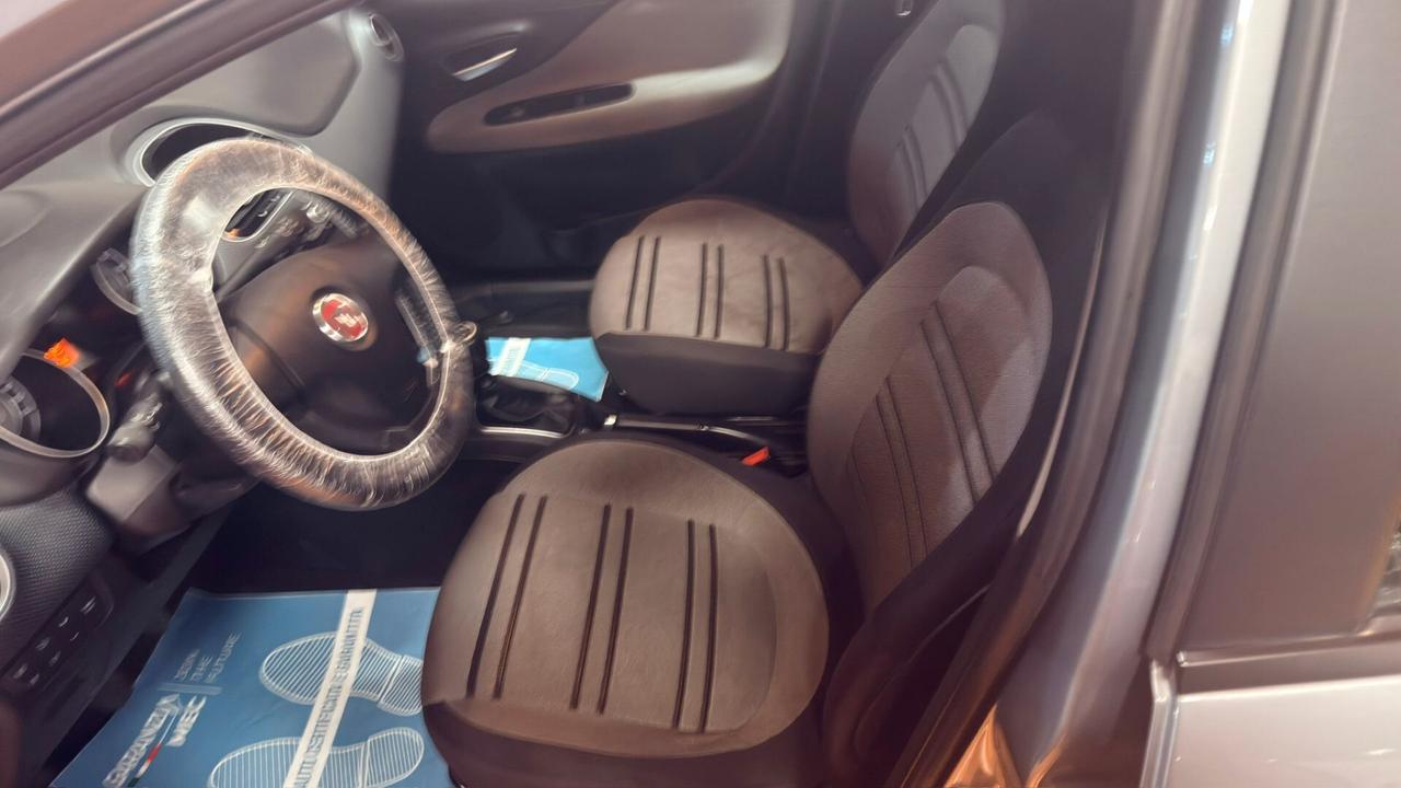 Fiat Punto Evo 1.4 5 porte S&S Dualogic Dynamic