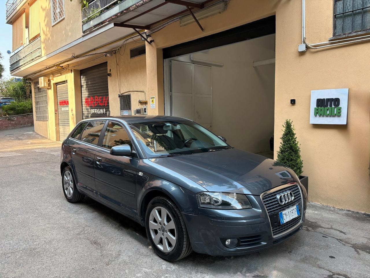 Audi A3 1.6 Ambition 102cv - UNIPRO
