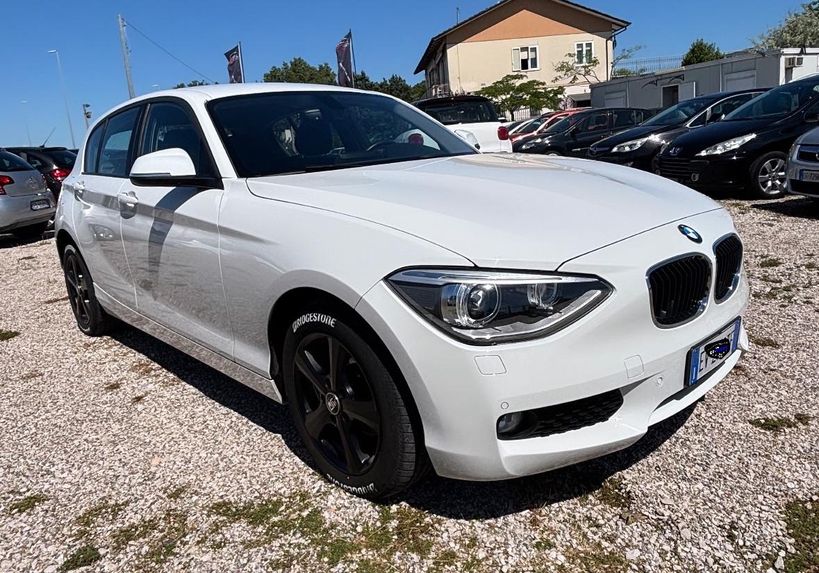Bmw 118 118d 5p. Sport