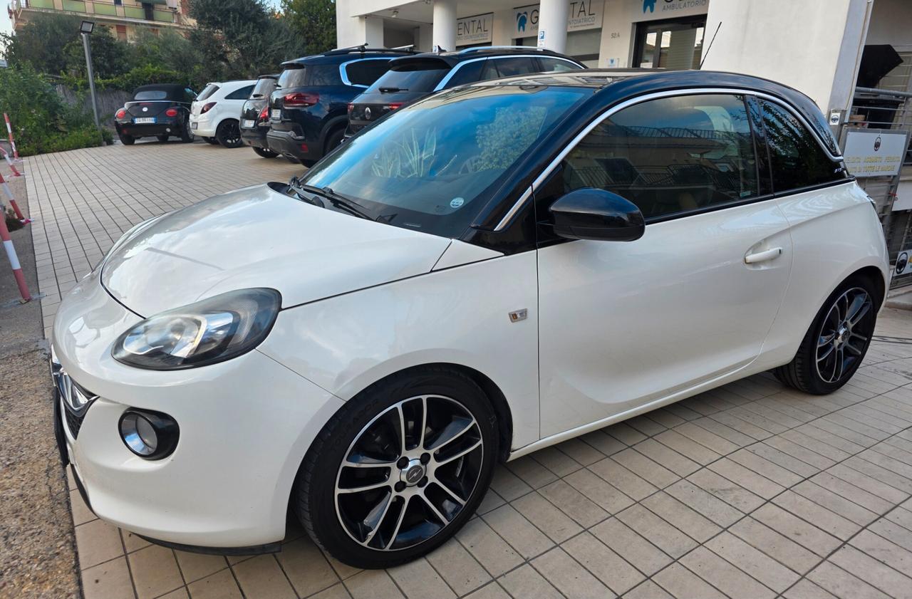 Opel Adam 1.2 70 CV Glam