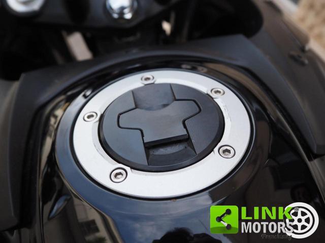 SUZUKI V-Strom 650 * TRIS VALIGIE*