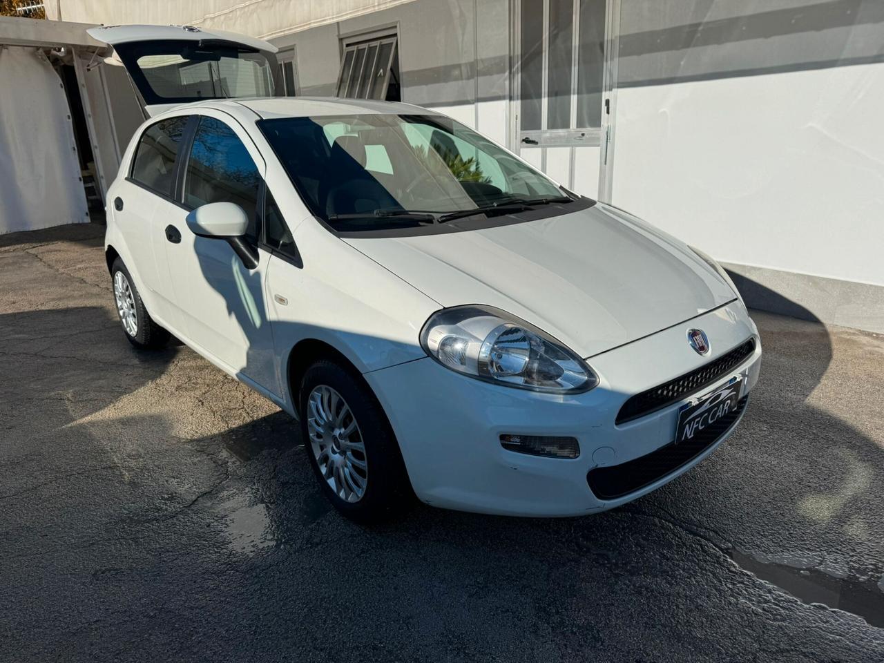 Fiat Punto 1.4 8V 5 porte Easypower Street