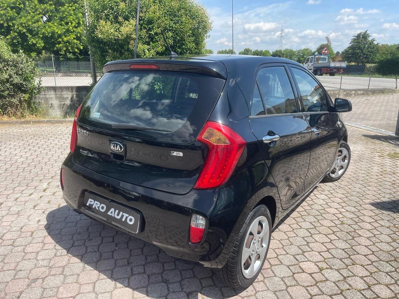 Kia Picanto 1.0 12V EcoGPL 5 porte Glam