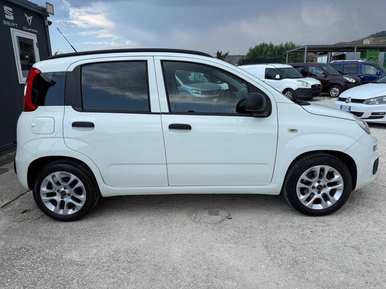Fiat Panda 1.3 MJT 80 CV Lounge 2018