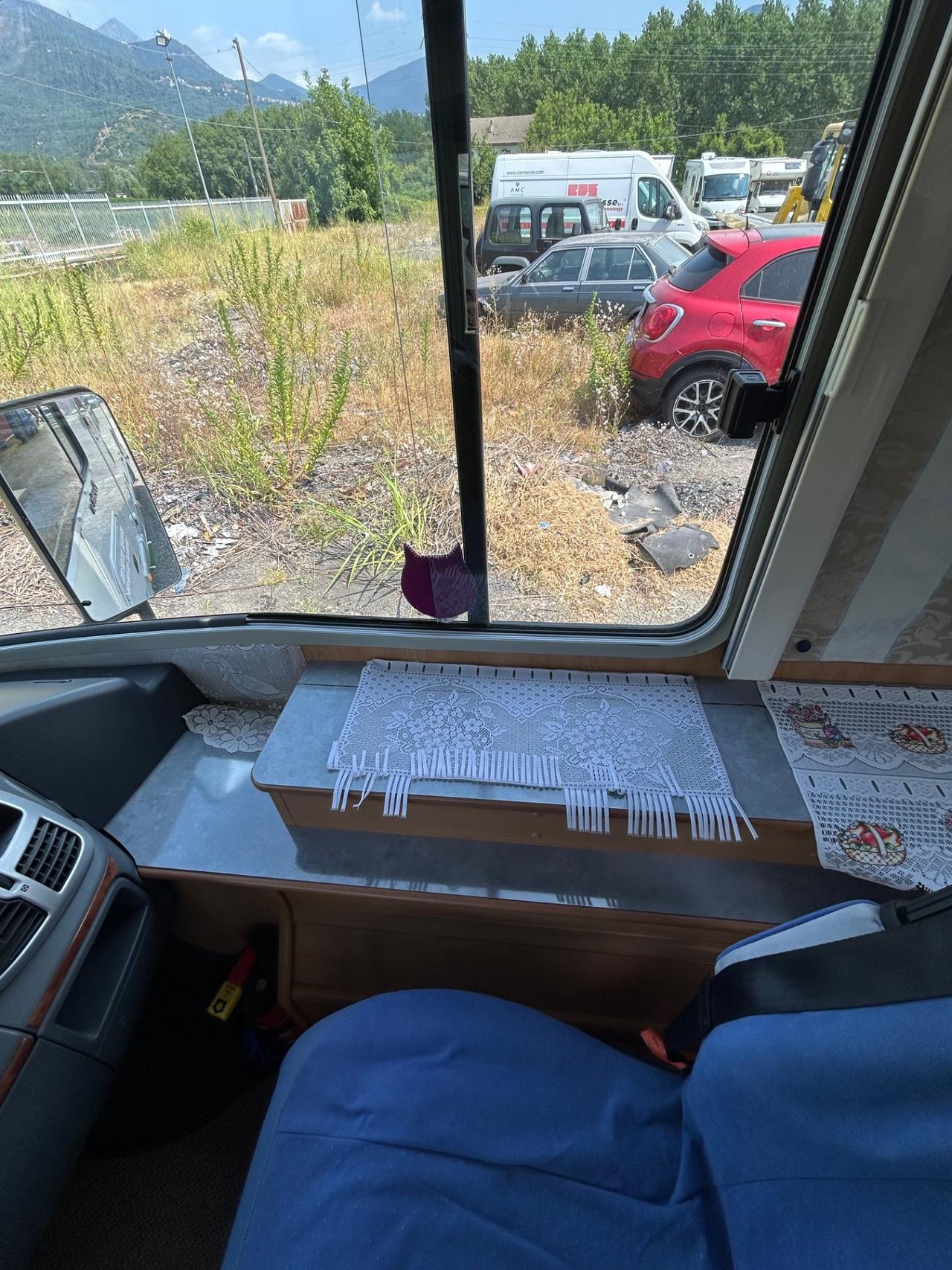 419 BURSTNER motorhome del 2005 in saldo