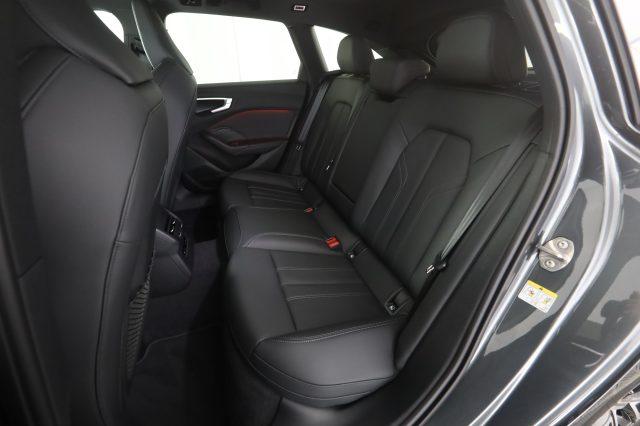 AUDI A5 3° serie Avant TDI 150 kW S tronic mHEV+ S Line
