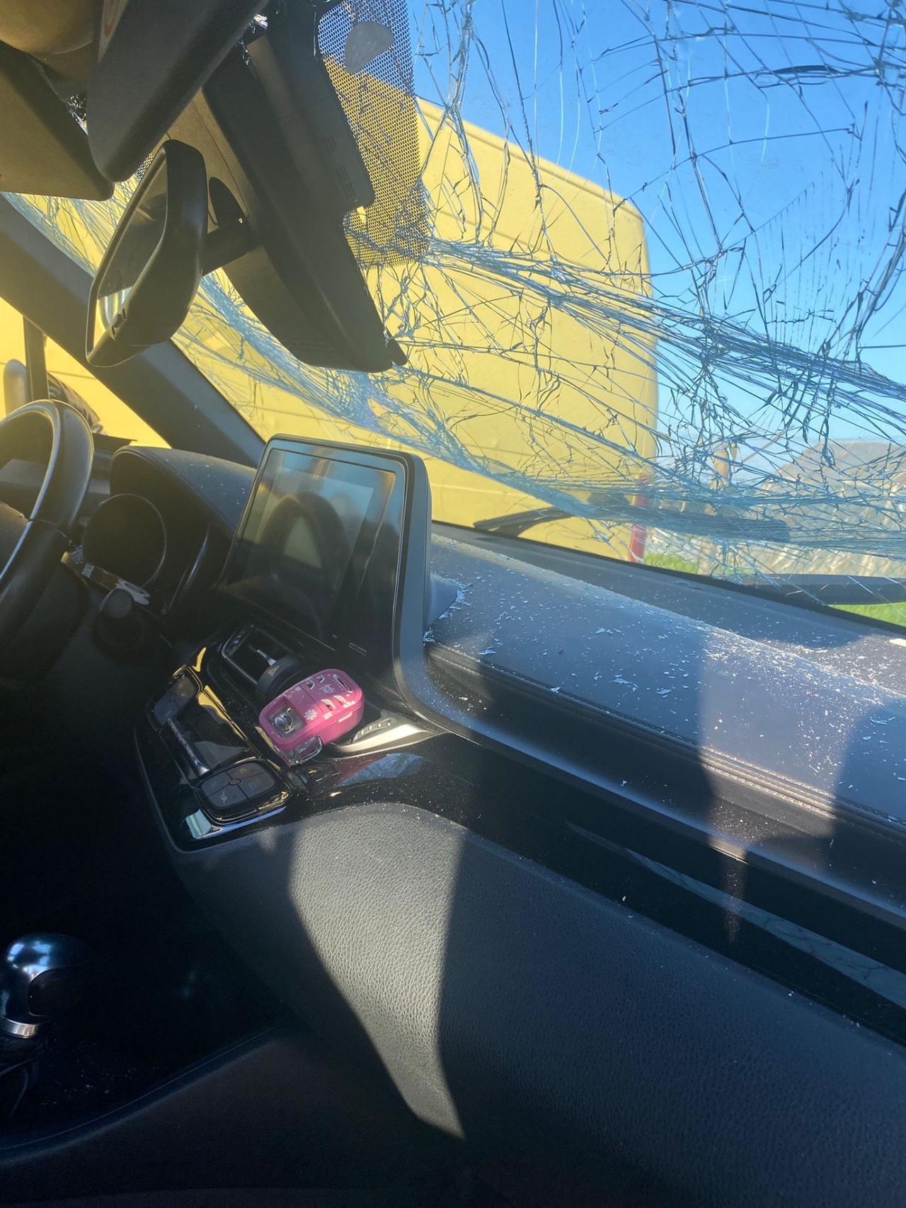 Toyota C-HR 1.8 Hybrid E-CVT Active INCIDENTATA