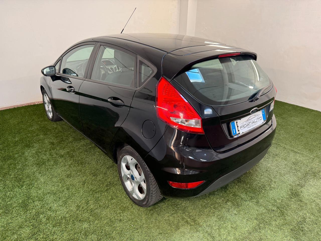 Ford Fiesta 1.2 IKON 5P OK NEOPATENTATI EURO5