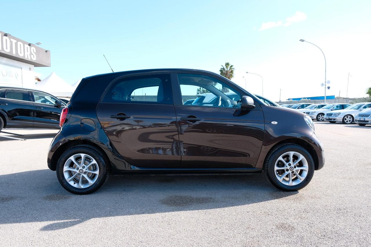 Smart ForFour 70 1.0 Passion