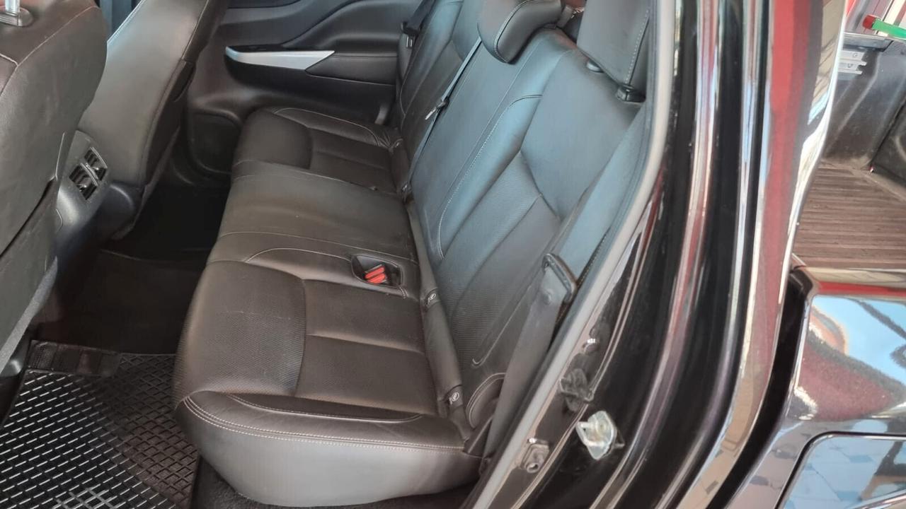 Nissan Navara 2.3 dCi 4WD Double Cab Visia