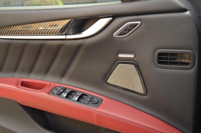 MASERATI Ghibli V8 580 CV Trofeo