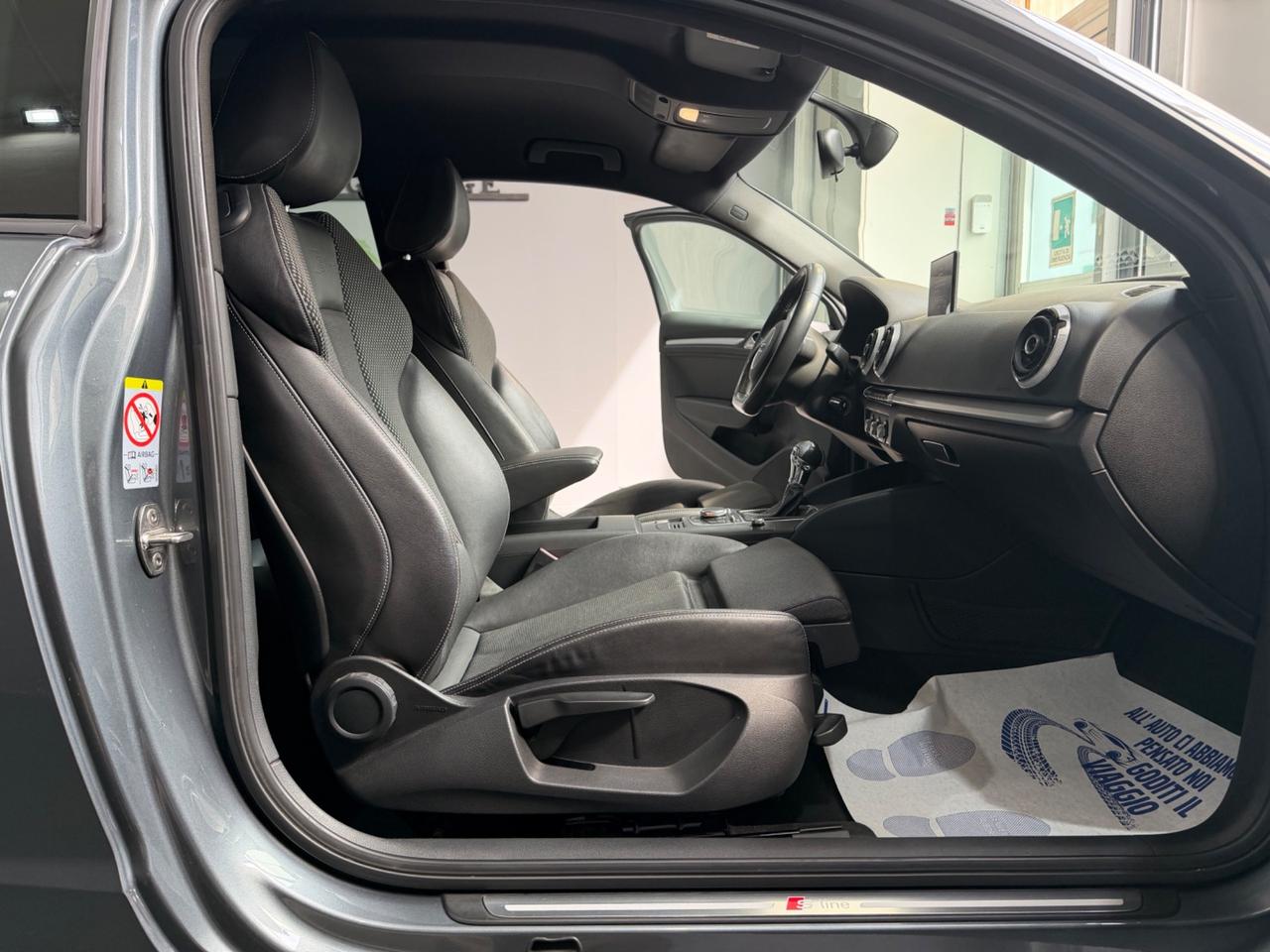 AUDI A3 3P 1.8 TFSI S LINE SPORTPAKET