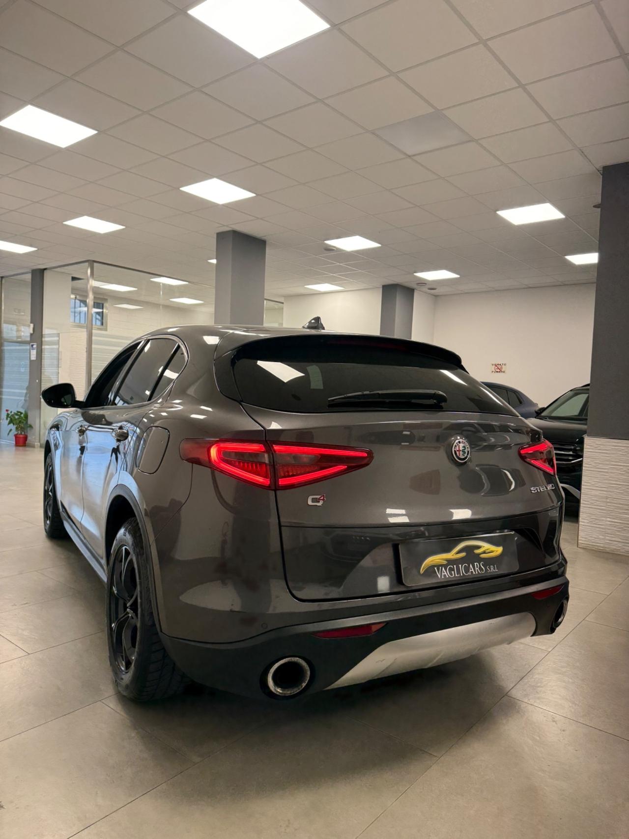 Alfa Romeo Stelvio 2.2 Turbodiesel 180 CV AT8 RWD Executive