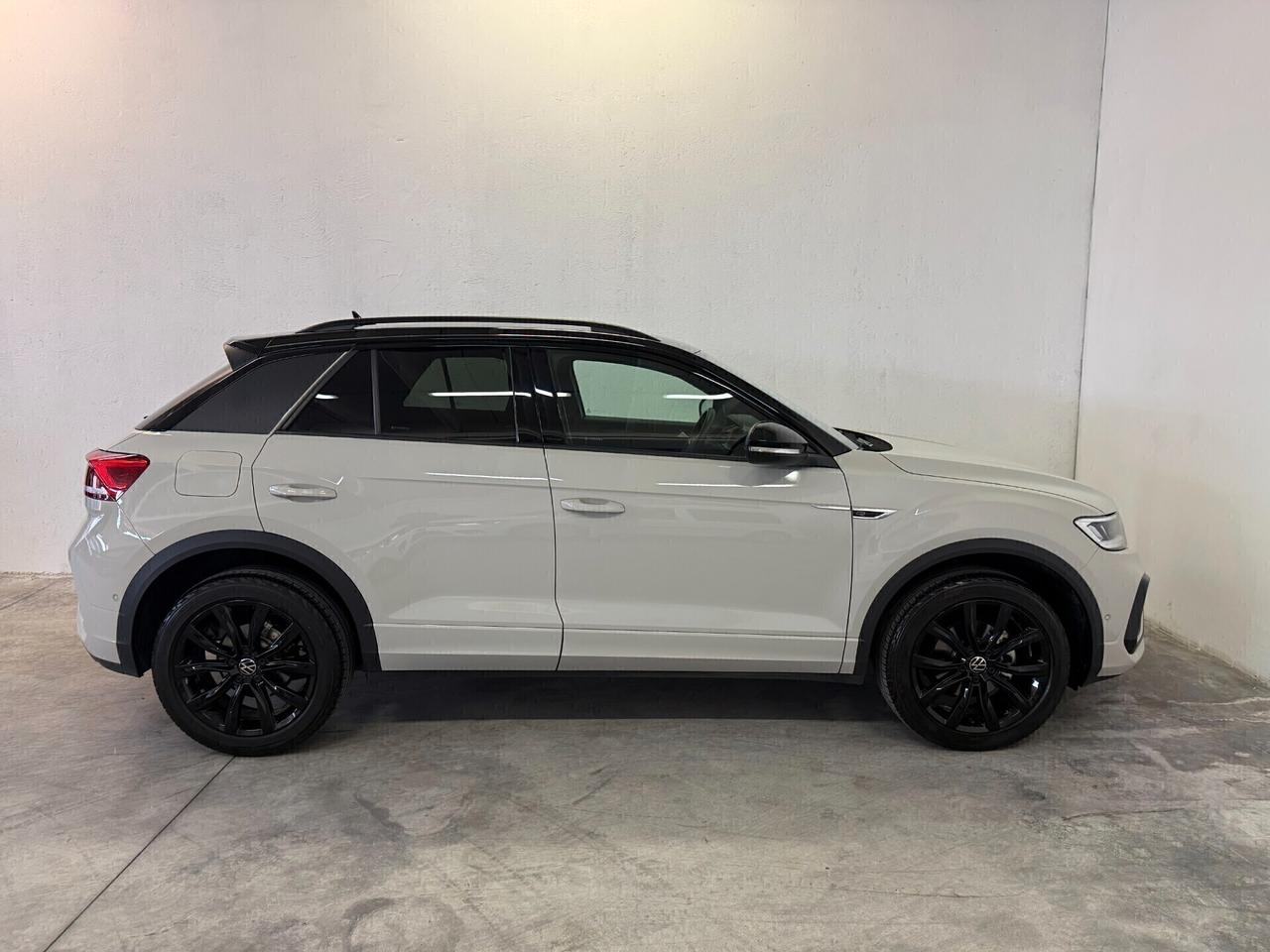 Volkswagen T-Roc 1.5 Tsi R-Line Dsg ** condizioni pari al nuovo ** Garanzia Volkswagen ** prezzo reale senza vincoli di finanziamento **