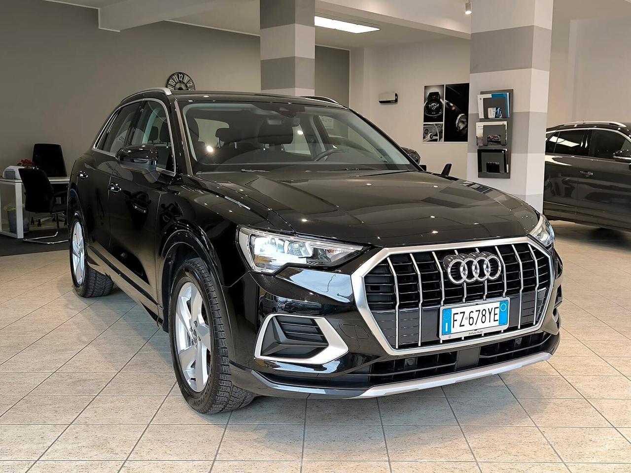 Audi Q3 35 TDI S tronic Business Advanced