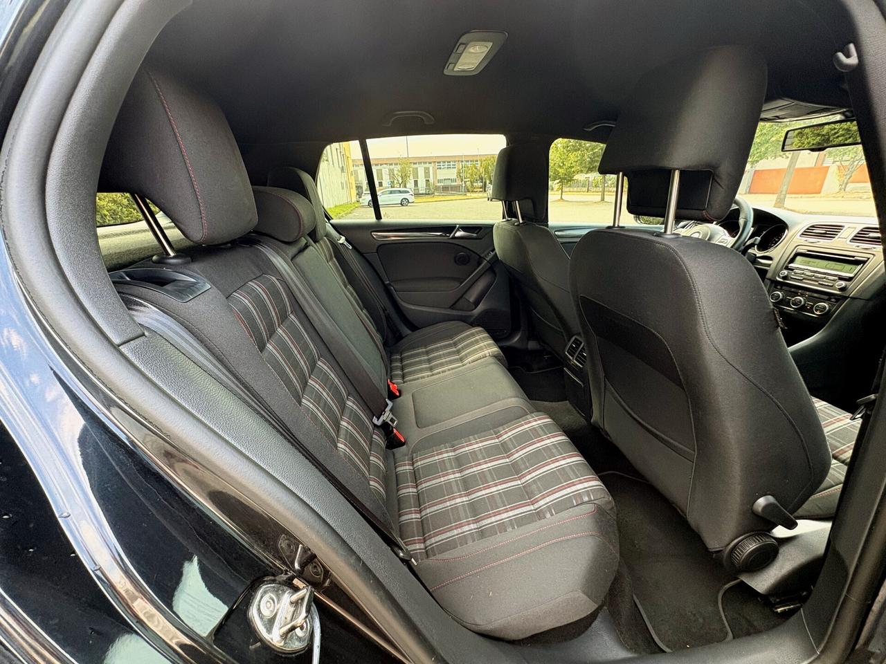 VW GOLF 2.0 VI GTI 211cv aut-178000km-2011