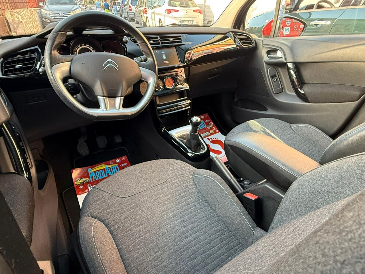 Citroen C3 1.2 82cv Exclusive - 2016
