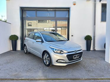 Hyundai i20 1.2 84 Cv STYLE LED-2015