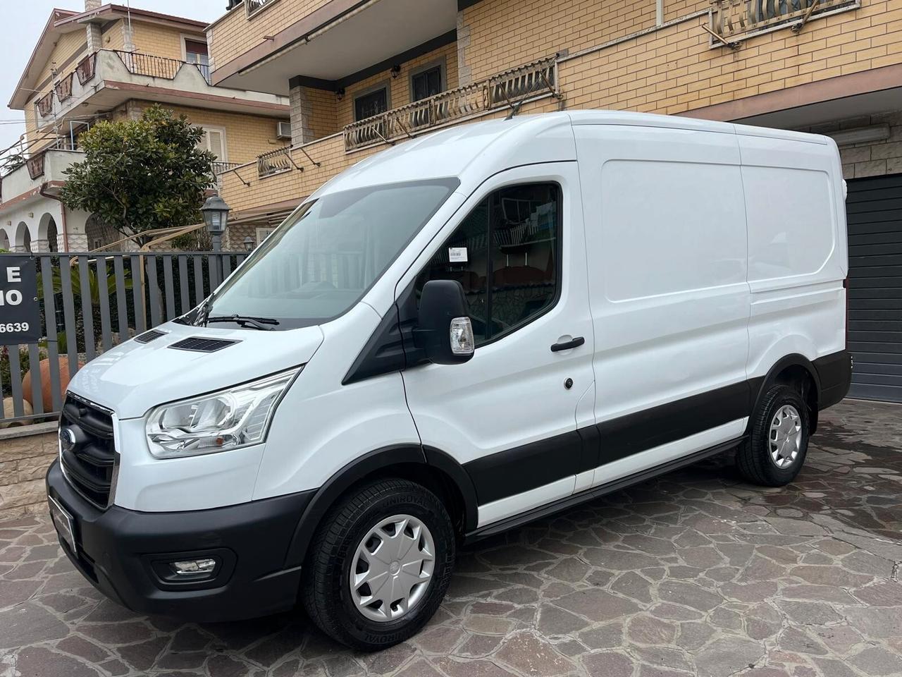 Ford Transit 2.0 Eco Blue Hybrid 130 CV H2L2