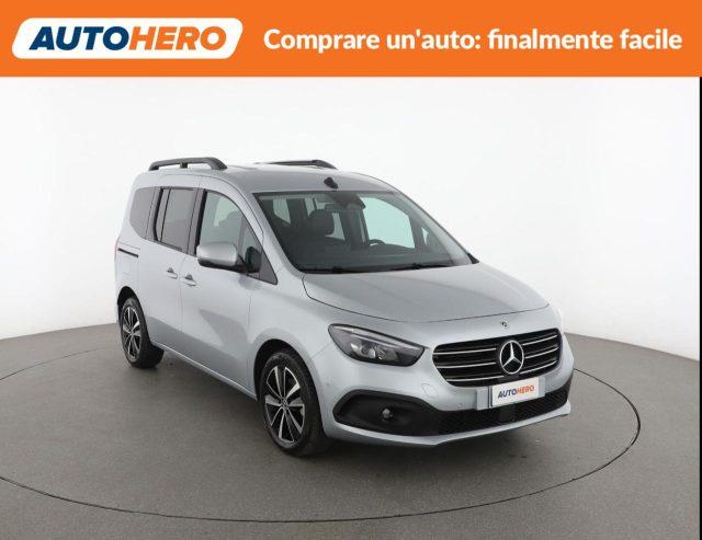 MERCEDES-BENZ T 180 d Long