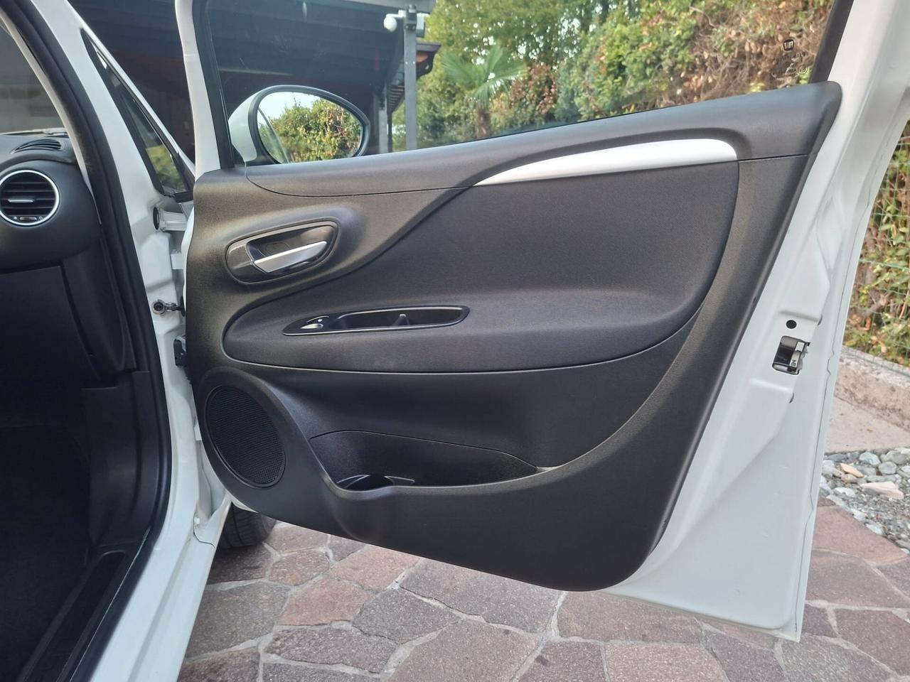 Fiat Punto 2016 Lounge