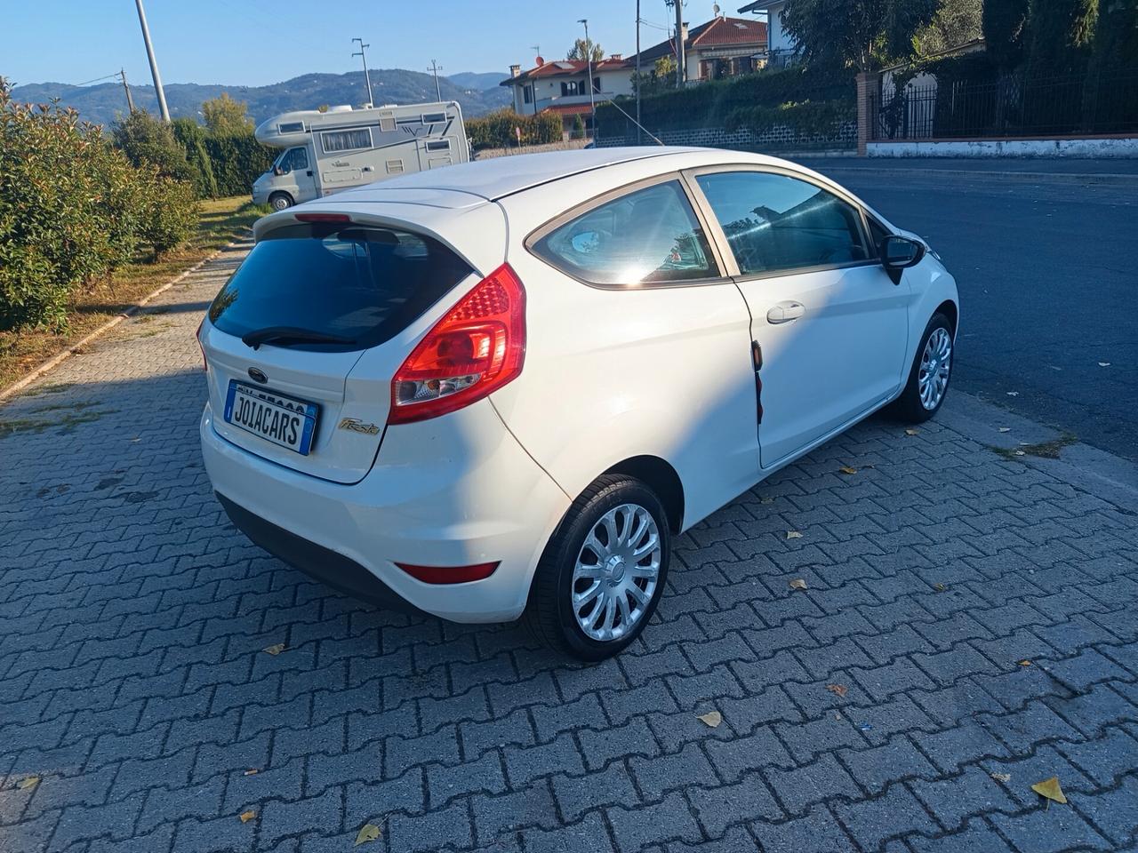 Ford Fiesta 1.4 3 porte Bz.- GPL Titanium
