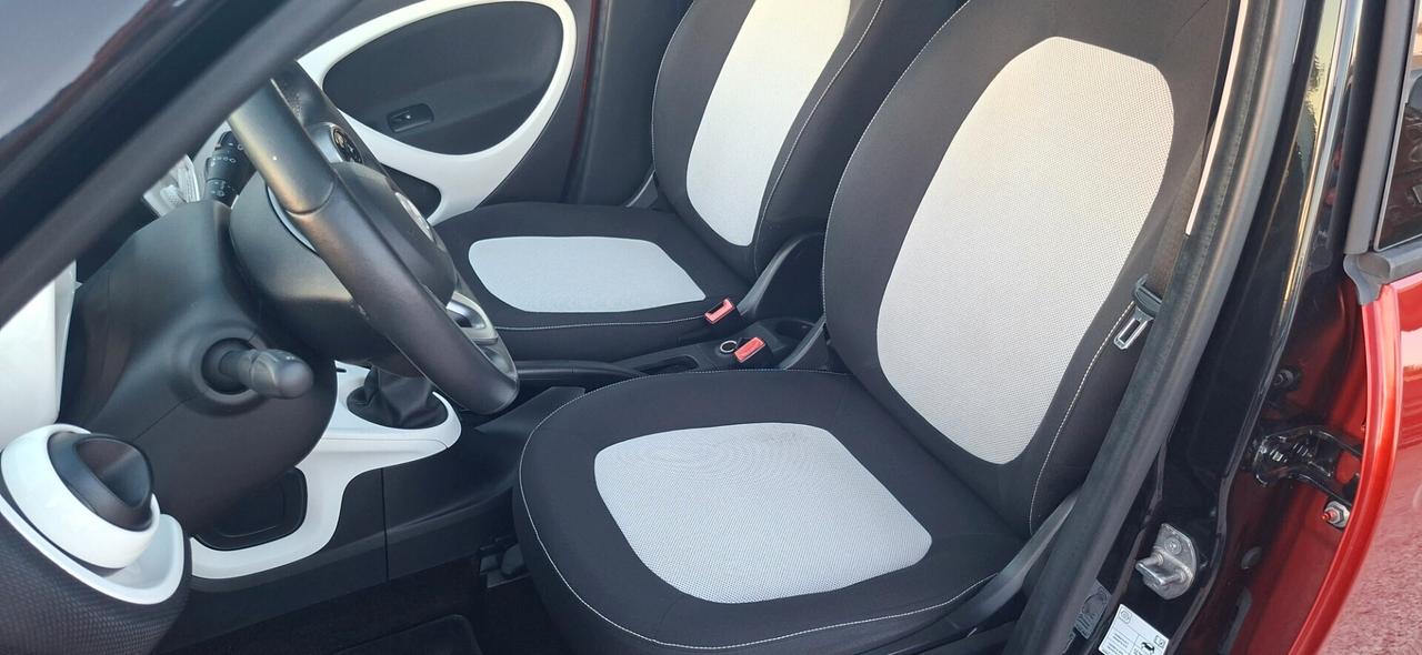 Smart ForFour 1.0 PASSION PREZZO REALE NESSUN OBBLIGO DI FINANZIAMENTO GAR.12 MESI
