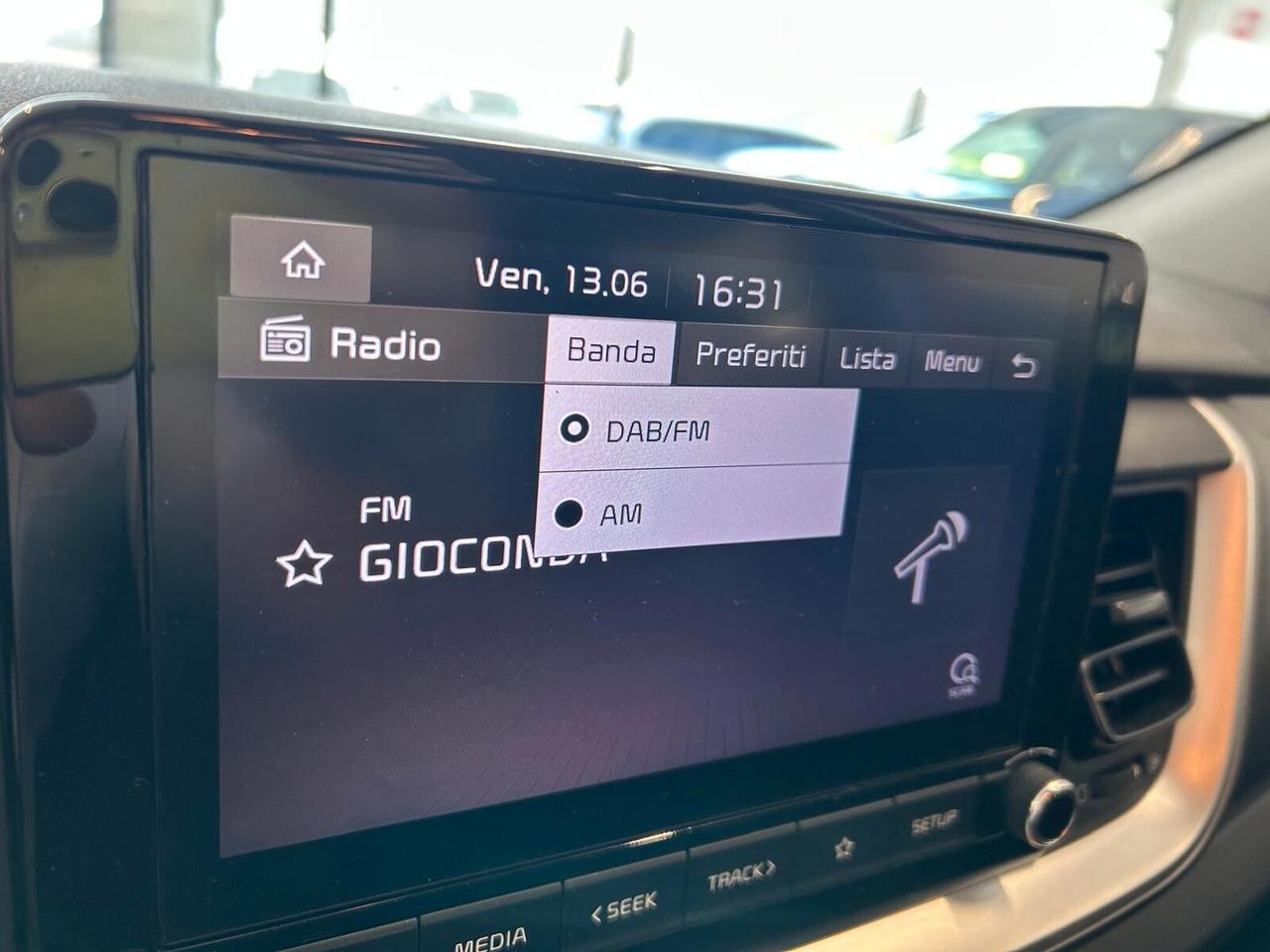 Kia Stonic STYLE 1.0 T-GDi MHEV iMT DESIGN PACK