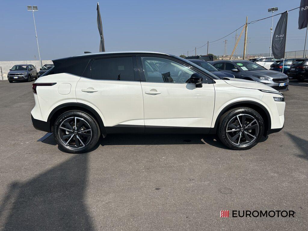 Nissan Qashqai 1.3 MILD HYBRID N-Connecta 2WD