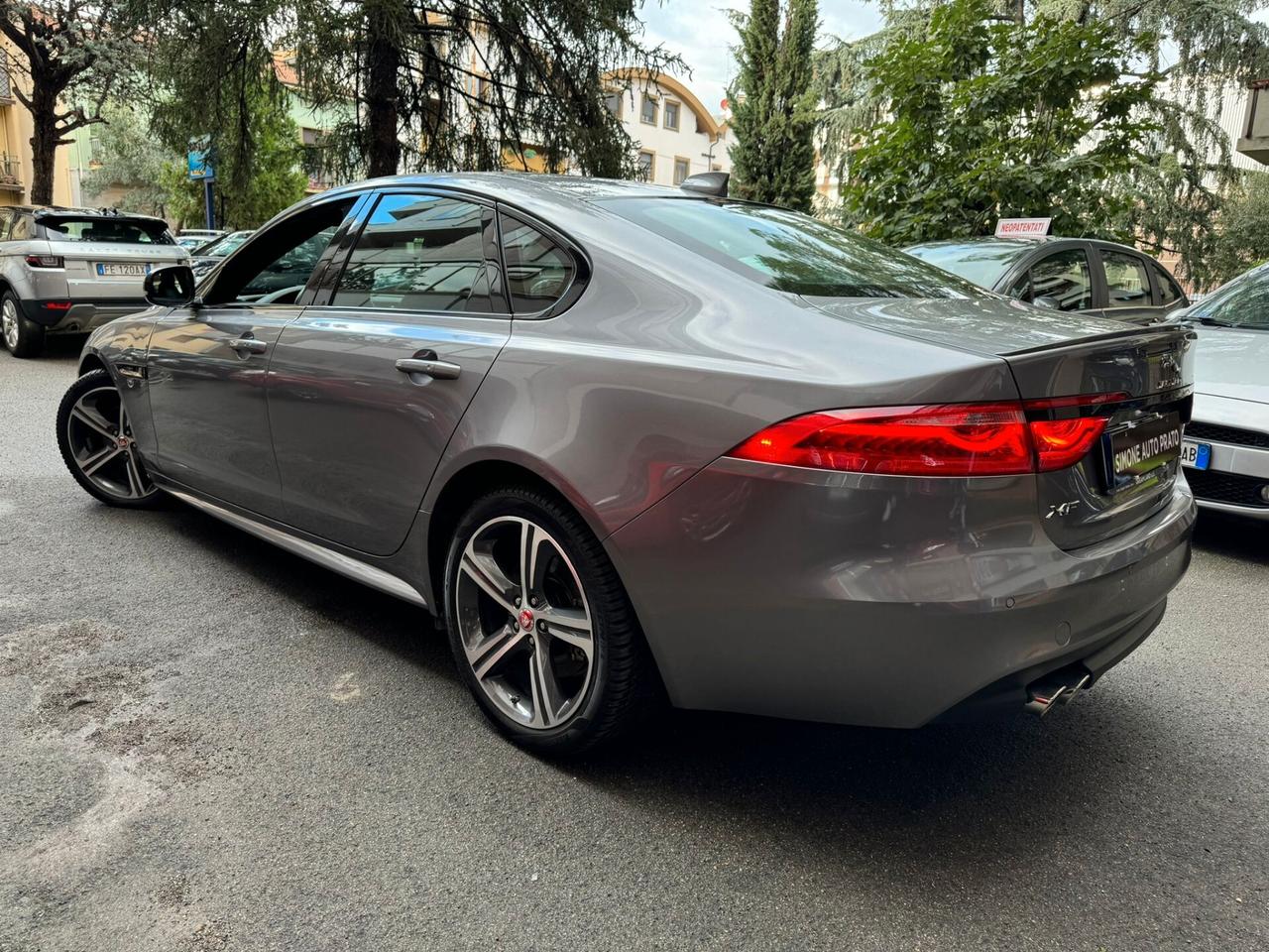 Jaguar XF 2.0 D 180 CV AWD aut. Pure