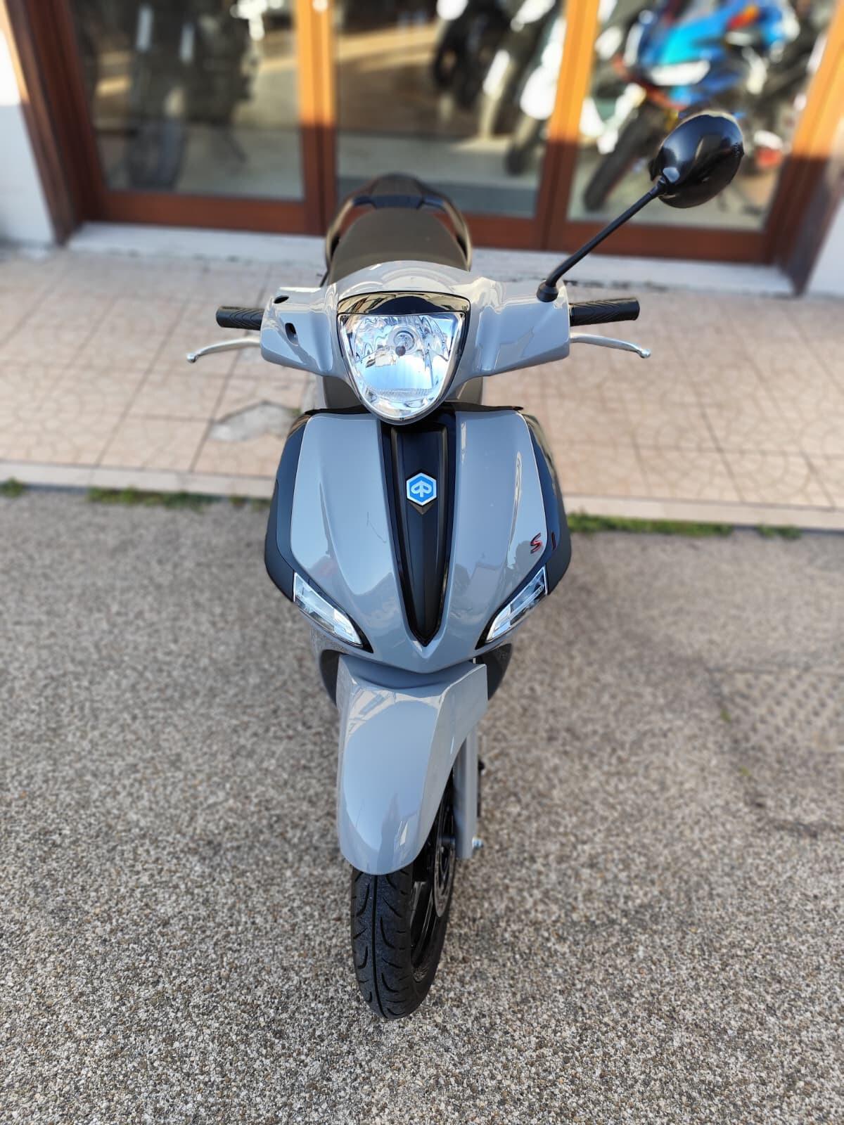 Piaggio Liberty S 50 2022