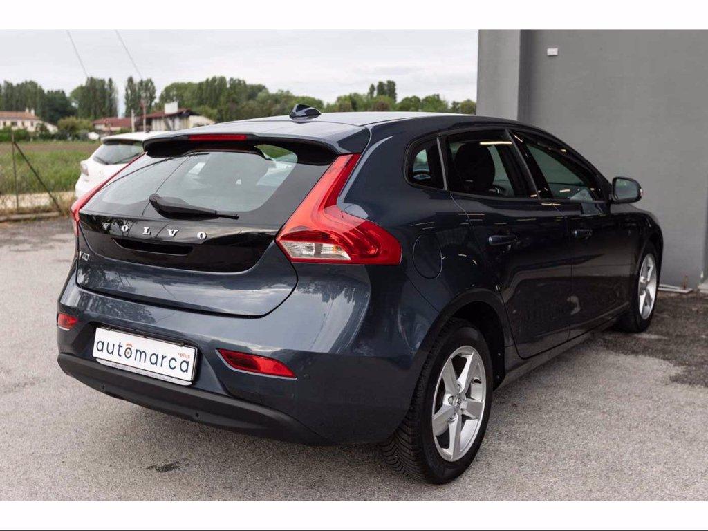 VOLVO V40 D2 del 2018