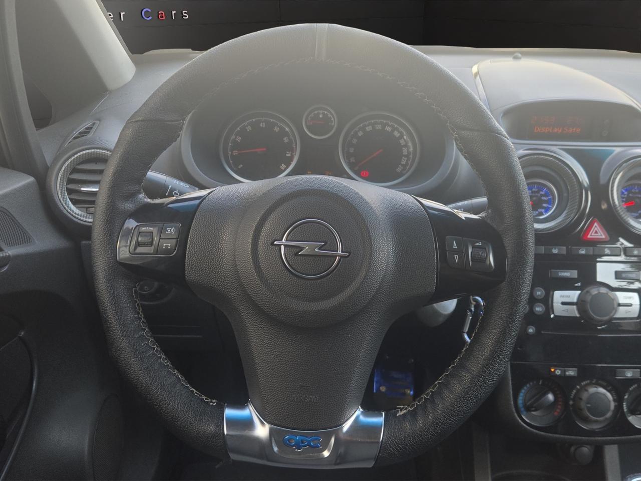 Opel Corsa 1.6 T 192CV 3 porte OPC