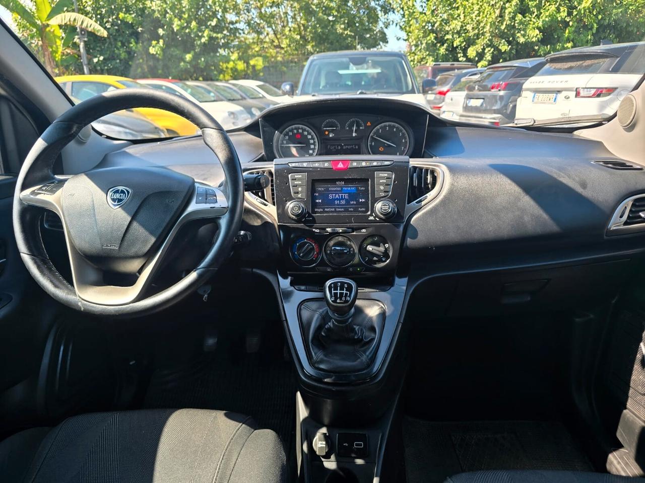 LANCIA Y 1.0 HYBRID 71CV GOLD EDITION