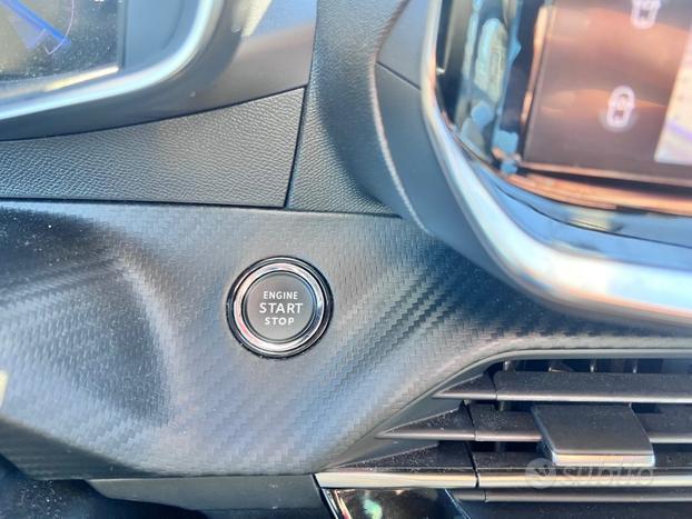 PEUGEOT 2008 PureTech 130 S&S EAT8 GT