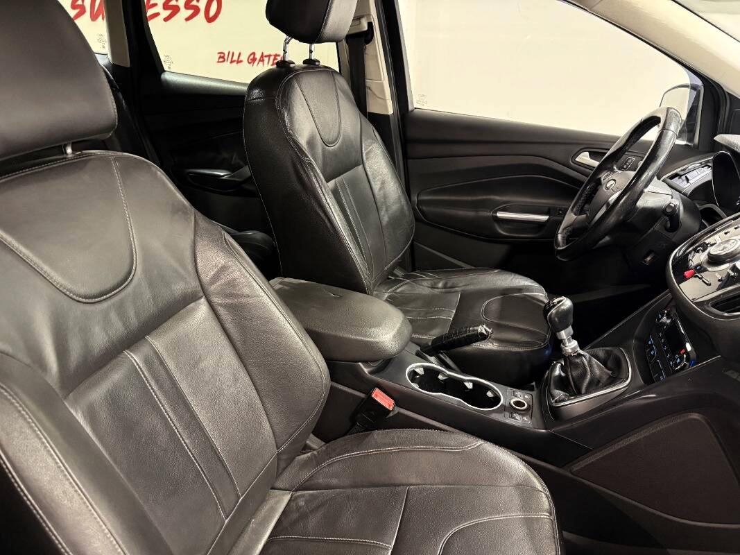 Ford Kuga 2.0 tdci Titanium 4wd 140cv