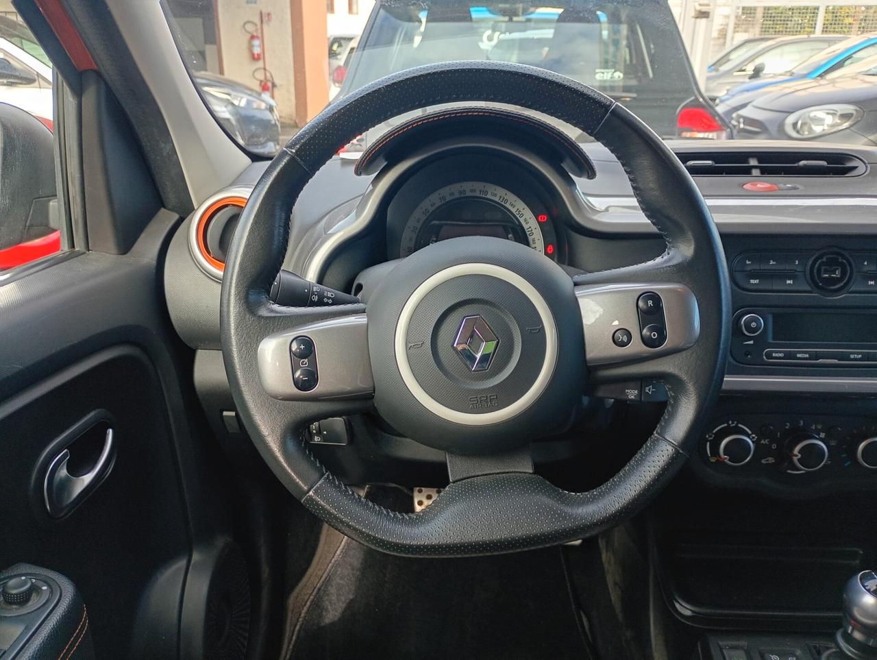 Renault Twingo TCe 90 CV EDC Intens
