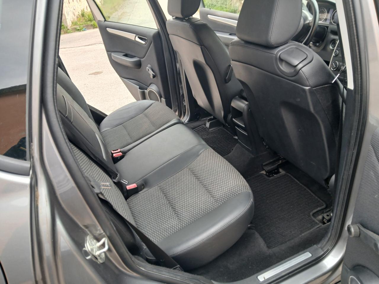 Mercedes-benz A 150 Avantgarde SOLO 126 MILA KM