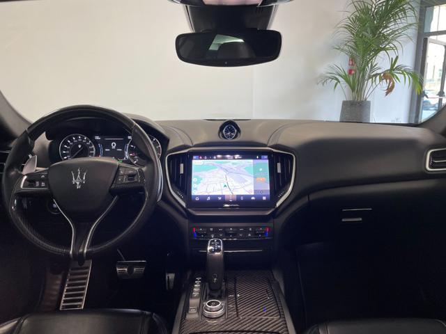 MASERATI Ghibli L4 330 CV MHEV Gransport TETTO / CARBONIO
