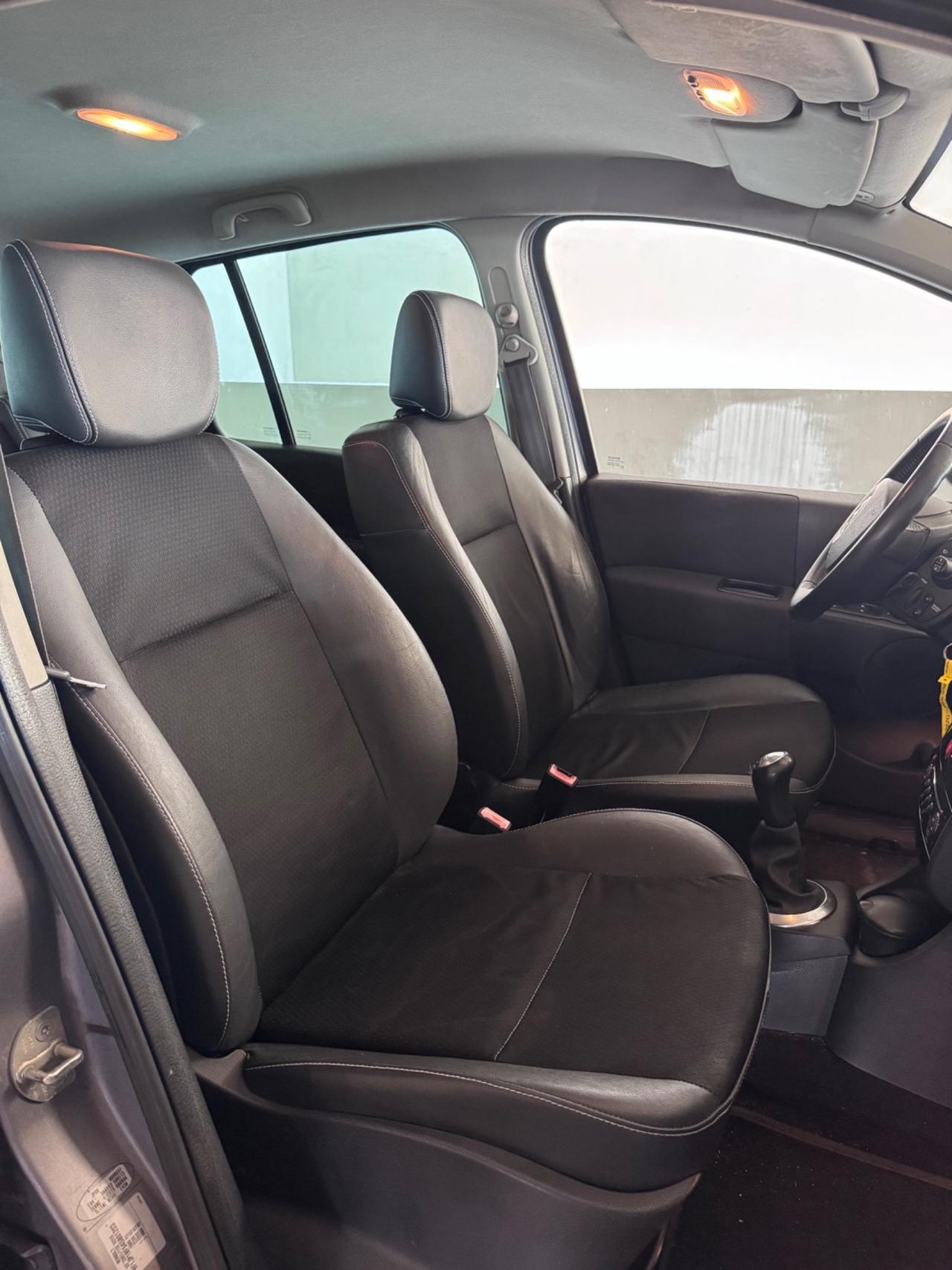 Renault Modus Grand 1.2 16V Live GPL
