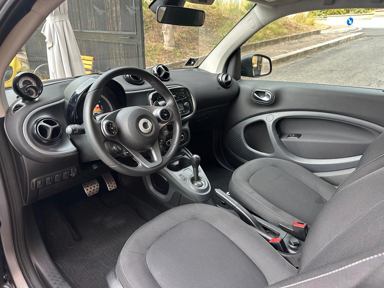Smart ForTwo 70 1.0 twinamic Superpassion 11/19 km.33192