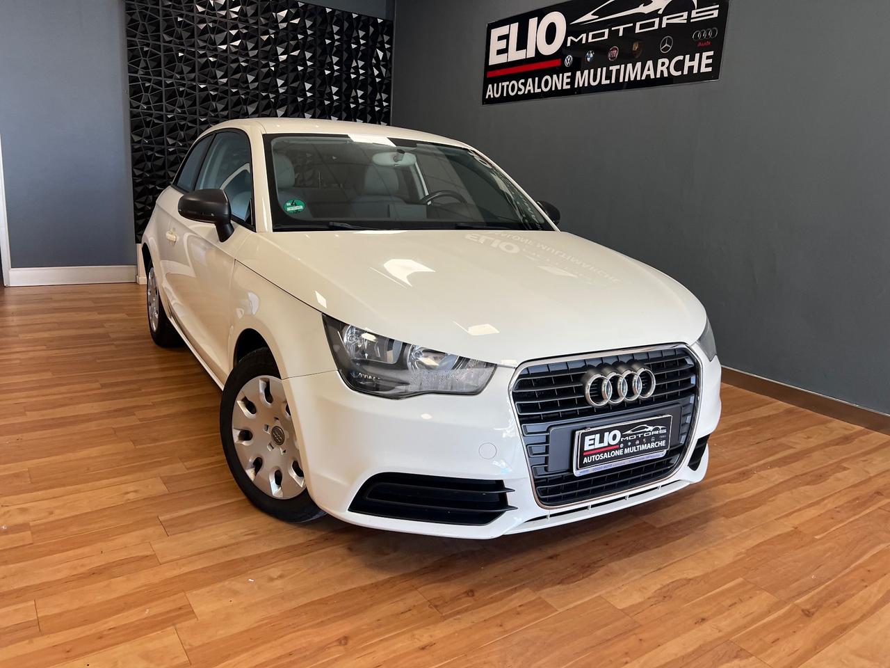 Audi A1 1.6 TDI S line edition plus